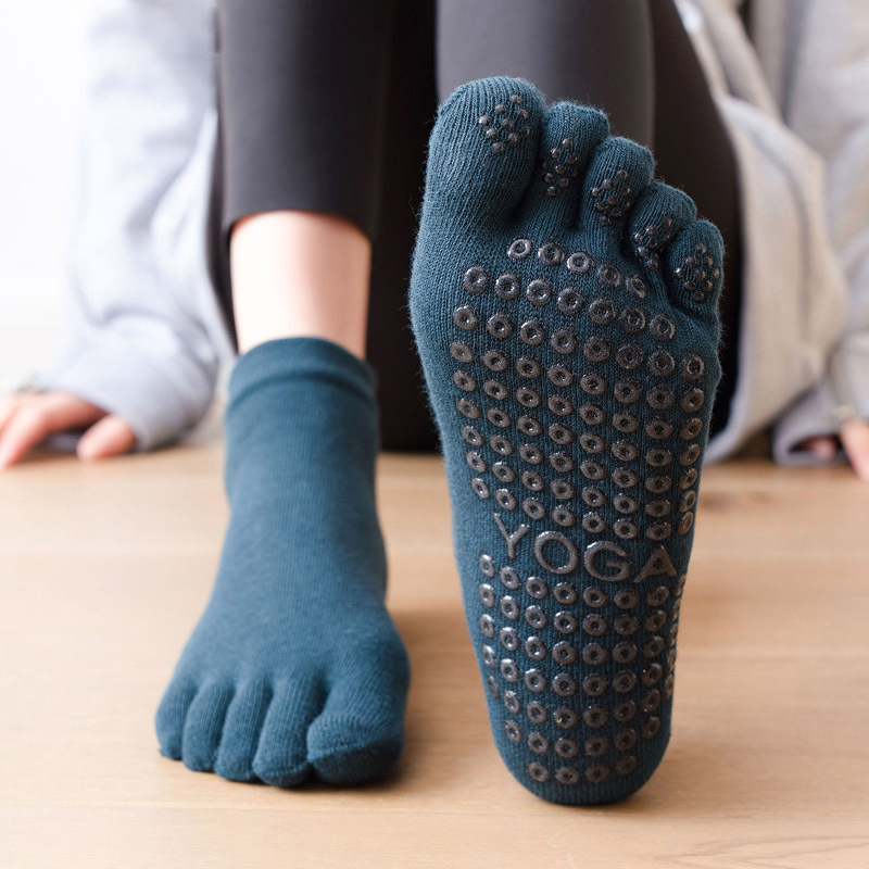 5つま先の滑り止めソックス,通気性,滑り止め,綿,ヨガ,バレ - Pilates Yoga Grip Socks のレビューと価格